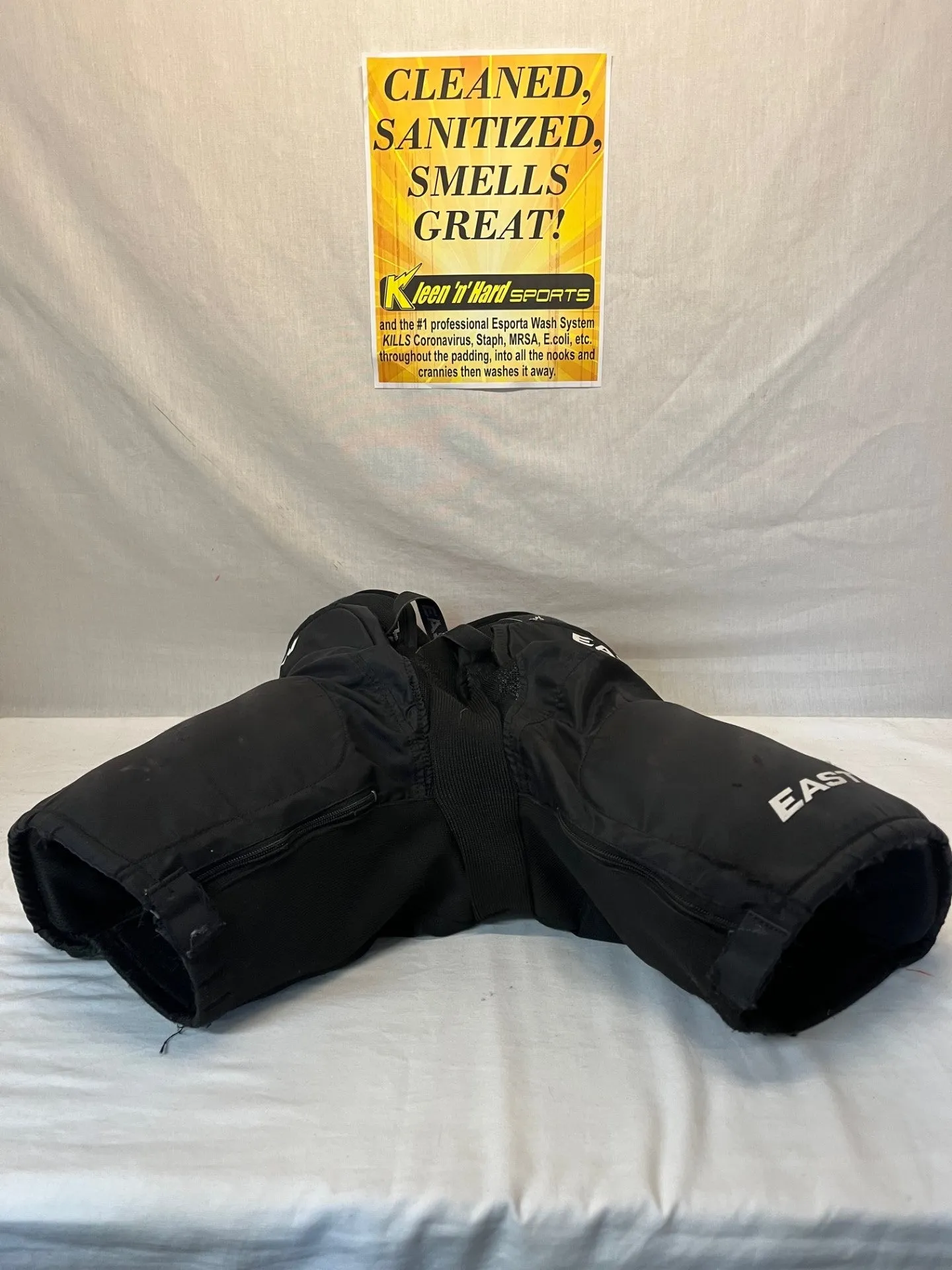 Used Easton M3 Size Jr S Black Ice Hockey Pants
